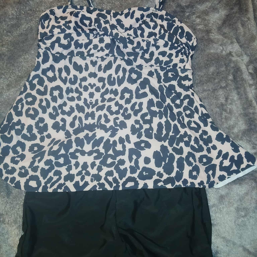 Leopard Print Tankini Top with Black Bottoms